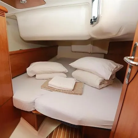 Milady Yachting *
